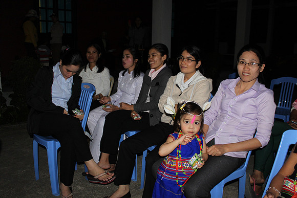 Annual 7th - Dem Thap Sang Tinh Thuong at Vinh Son by Nguyen Anh Duc -2013- Host by Temecula Wedding Photographer of PhotoQuest Studio, Photography
