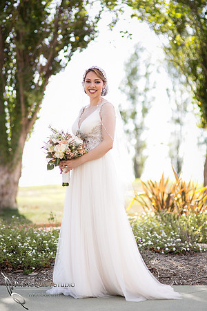 the gorgeous bride and her bouquet