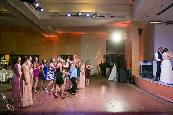 catching the bouquet