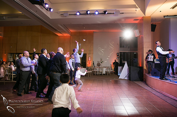 catching the garter