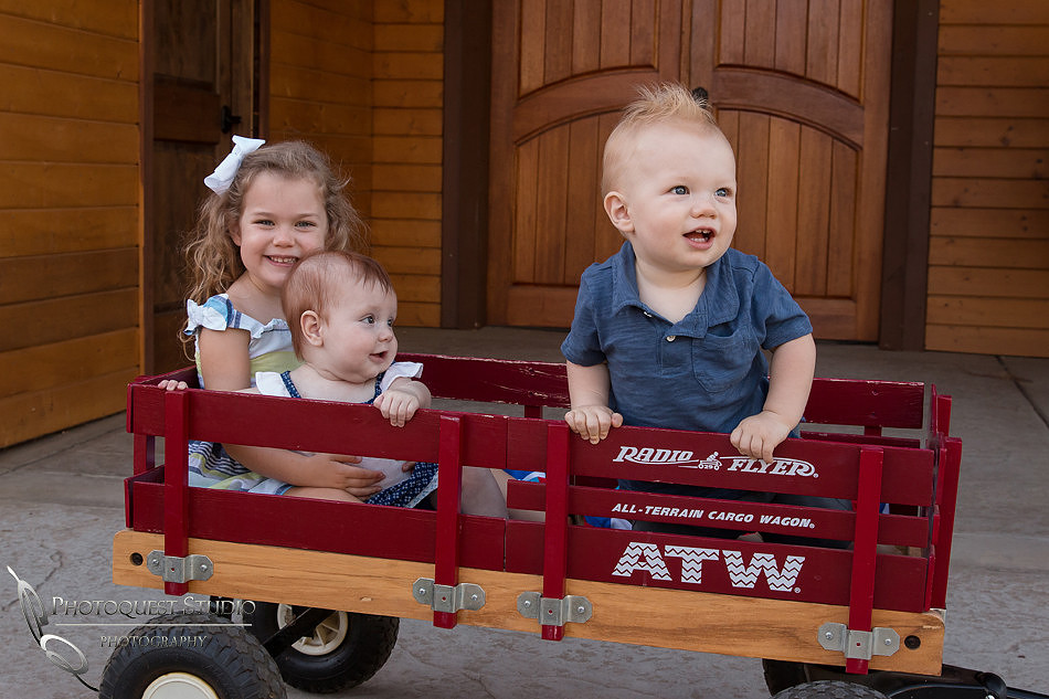 Menifee Family Photographer at Longshadow Ranch, Temecula Valley Winery