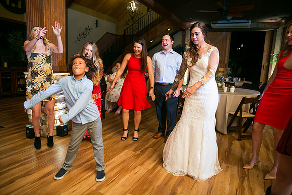 Photographer in Temecula, Longshadow Ranch Wedding, Parris and Derek (601)
