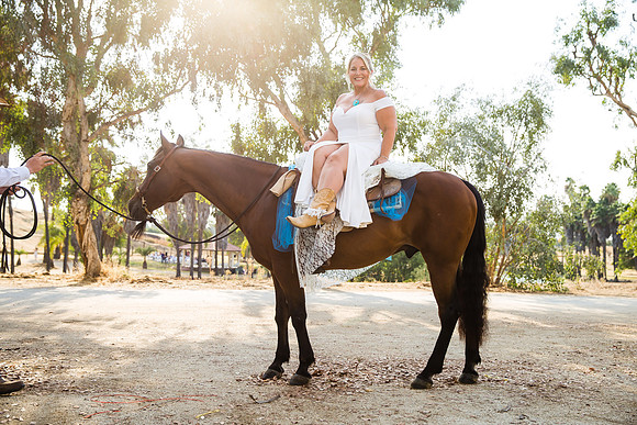Micro Wedding by Wedding Photographer in Temecula, Rachel & Scott-181-2