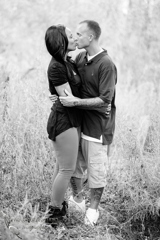 Engagement-Photo-in-Murrieta-by-Temecula-Wedding-Photographer-Jervona-and-Thomas