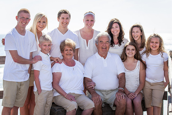 Pacific Beach, San Diego Family Photo by Menifee, Murrieta, Temecula Wedding and Family Photographer