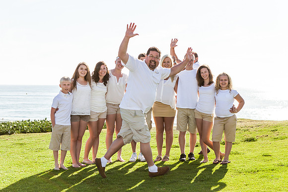 Pacific Beach, San Diego Family Photo by Menifee, Murrieta, Temecula Wedding and Family Photographer