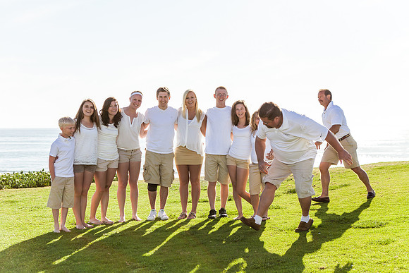 Pacific Beach, San Diego Family Photo by Menifee, Murrieta, Temecula Wedding and Family Photographer