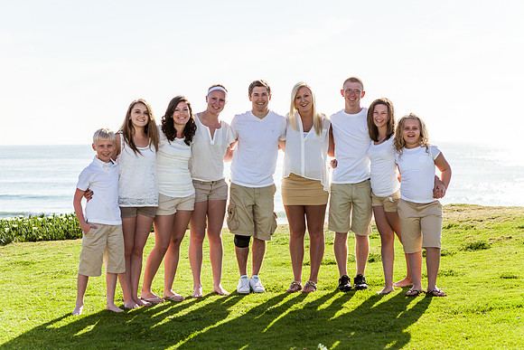 Pacific Beach, San Diego Family Photo by Menifee, Murrieta, Temecula Wedding and Family Photographer