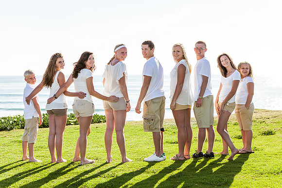 Pacific Beach, San Diego Family Photo by Menifee, Murrieta, Temecula Wedding and Family Photographer