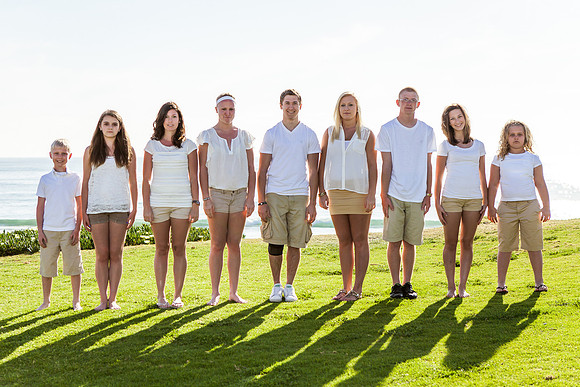 Pacific Beach, San Diego Family Photo by Menifee, Murrieta, Temecula Wedding and Family Photographer