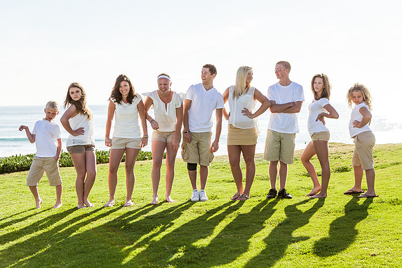 Pacific Beach, San Diego Family Photo by Menifee, Murrieta, Temecula Wedding and Family Photographer