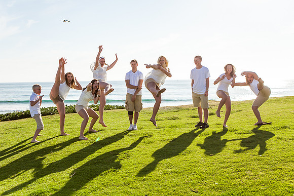 Pacific Beach, San Diego Family Photo by Menifee, Murrieta, Temecula Wedding and Family Photographer