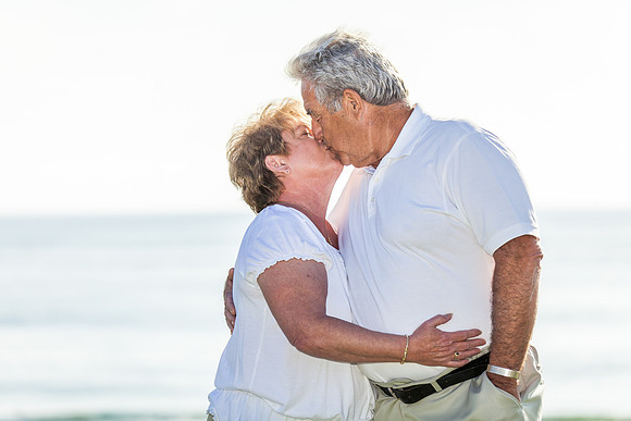 Pacific Beach, San Diego Family Photo by Menifee, Murrieta, Temecula Wedding and Family Photographer