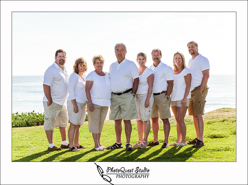Pacific Beach, San Diego Family Photo by Menifee, Murrieta, Temecula Wedding and Family Photographer - Grandparents and Parents