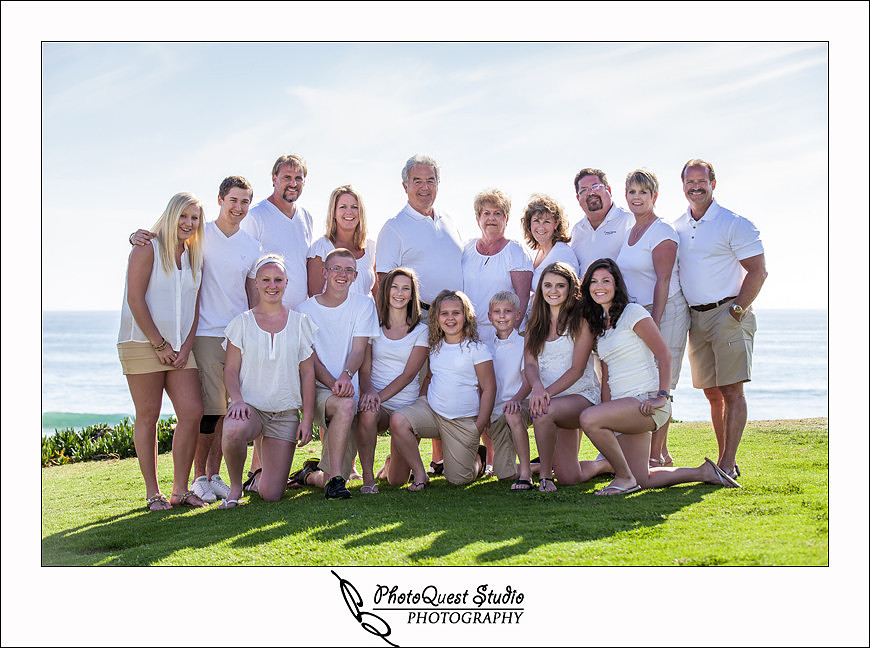Pacific Beach, San Diego Family Photo by Menifee, Murrieta, Temecula Wedding and Family Photographer - Three generations altogether