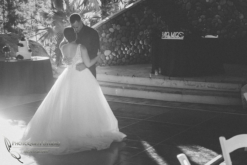 Stone Garden Fallbrook Wedding Photo by Temecula Wedding Photographer - Hope and Christopher