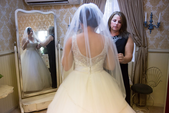 Stone Garden Events Fallbrook Wedding Photo by Temecula Wedding Photographer - Hope and Christopher