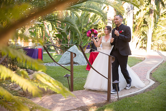 Stone Garden Events Fallbrook Wedding Photo by Temecula Wedding Photographer - Hope and Christopher