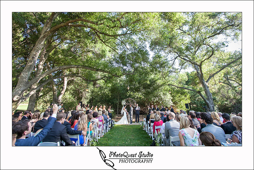 Temecula Creek Inn Wedding Photo by Temecula Wedding Photographers - the ceremony