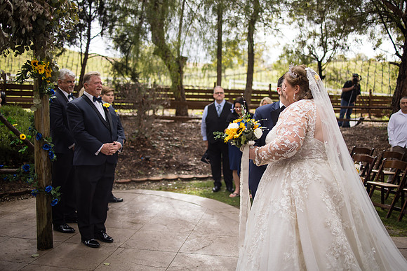 wedding photographer in temecula orange county longshadow ranch winery karen scott-300