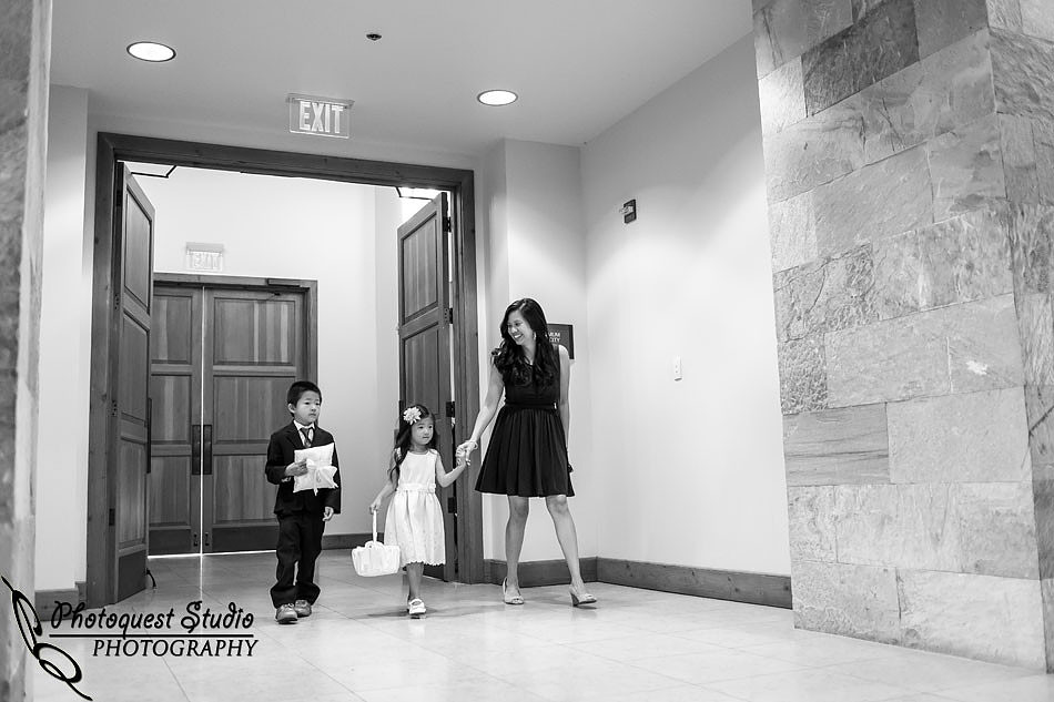 Mariners Church, Renee and Henry Segerstrom Concert Hall Center Wedding Photos by Temecula Wedding Photographer in Southern California