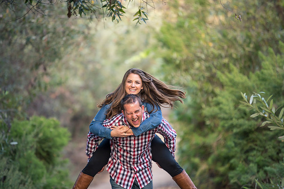 Southern California Engagement with nature in fall Photos in Fallbrook, San Diego by Temecula Winery Wedding Photographer, Sarah & Shawn