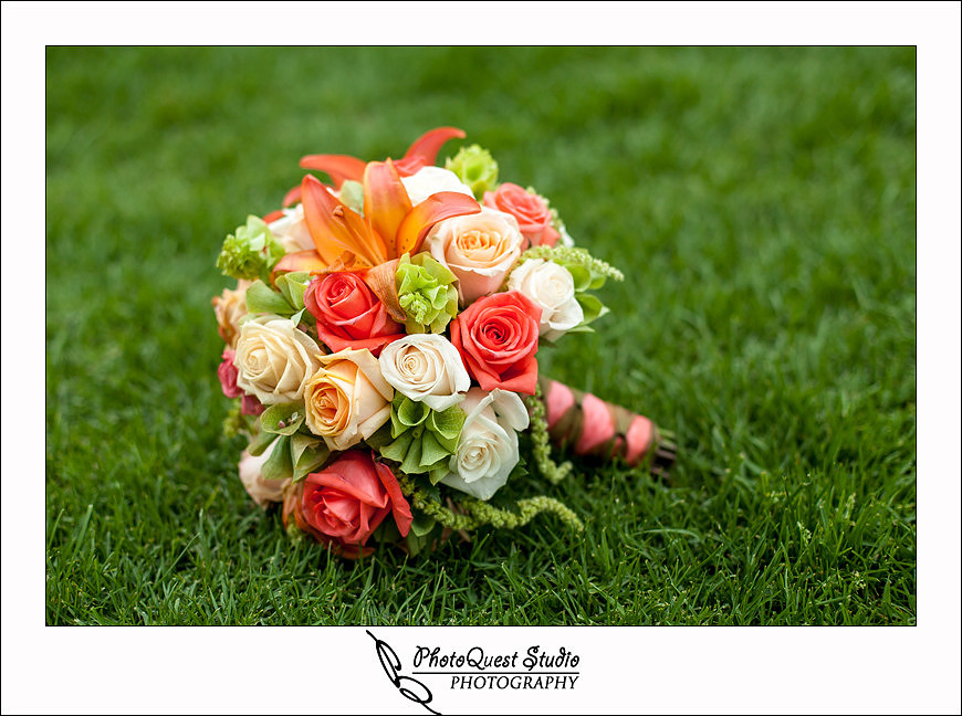 Carlsbad Beach Wedding by Temecula Wedding Photogarpher of Photoquest Studio, Photography, the bouquet