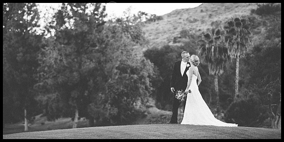 Pala Mesa Resort Wedding Album 012 (Sides 22-23)