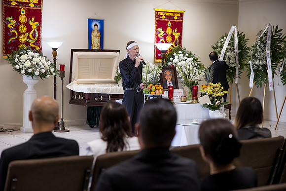 A Mike's Dad Funeral 10.11.26-137