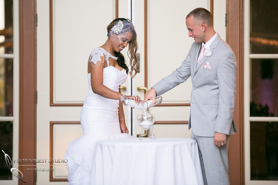 Wedgewood Menifee Lake Country Club Wedding Photo by Menifee Wedding Photographer, Jervona and Thomas