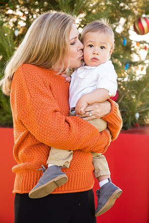 Family Photo in Dana Point by Wedding Photographer in Temecula, Fallbrook, Parris & Derek-181
