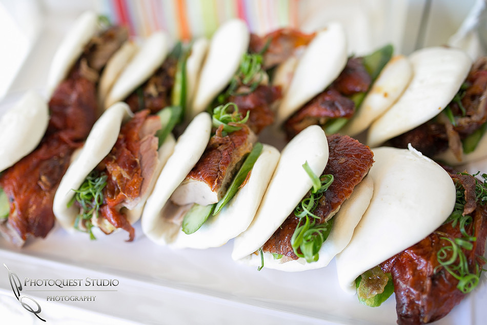 Roasted Duck with Chinese steamed bun