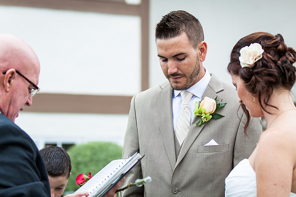 Carlsbad Beach Wedding by Temecula Wedding Photogarpher of Photoquest Studio, Photography