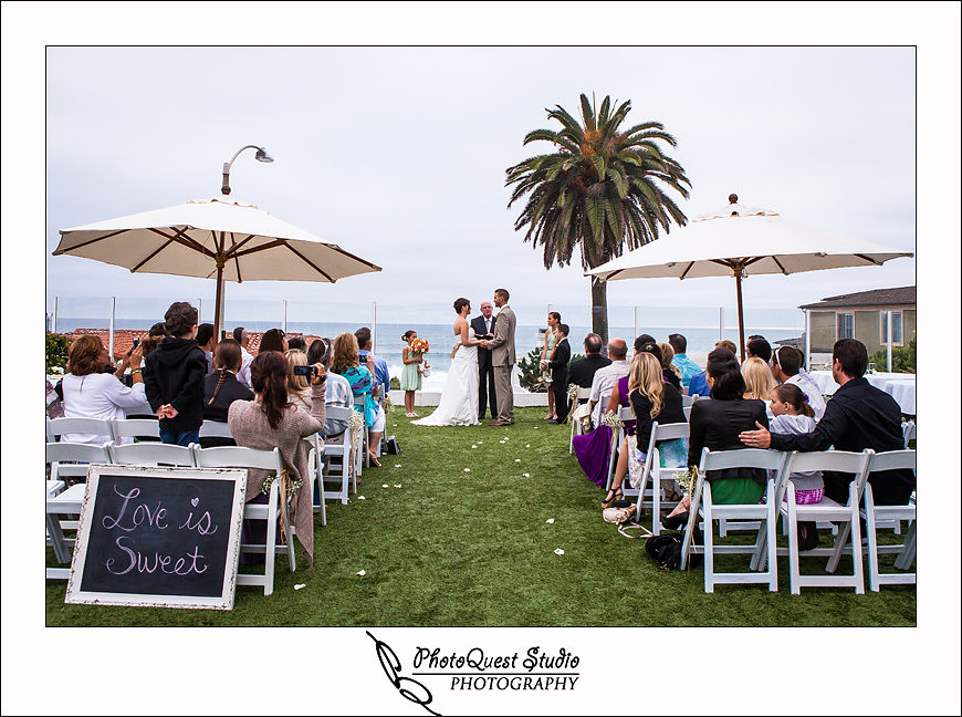 Carlsbad Beach Wedding by Temecula Wedding Photogarpher of Photoquest Studio, Photography, the beach wedding ceremony