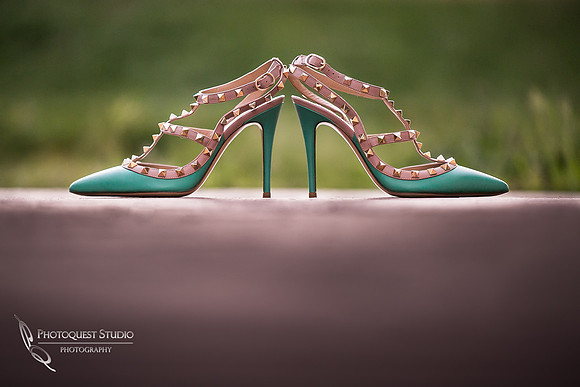 Valentino Rockstud Leather - Perfect Valentine's Day Gift (9) side view