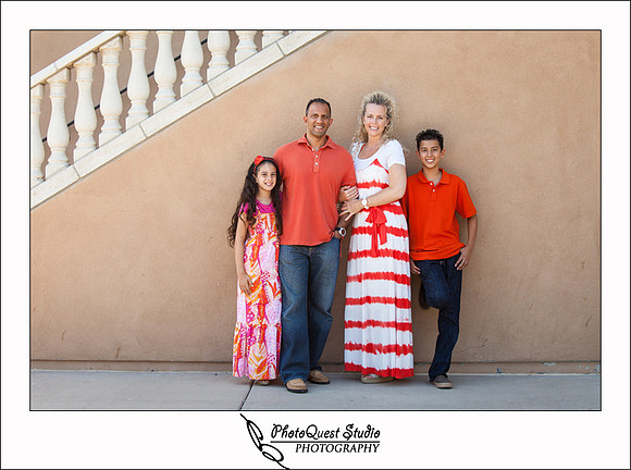 Family photo at Wilson Creek Winery, Paul David, Elevate Fitness Studio by Menifee Family Photogarpher of Photoquest Studio, Photography