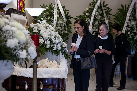 A Mike's Dad Funeral 10.11.26-170