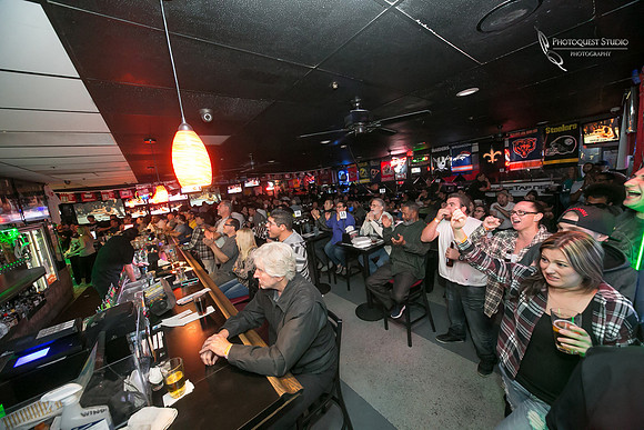 Pitstop Pub Sports Bar & Grill Menifee, UFC 196 MCGREGOR VS. DIAZ by Menifee Photographer