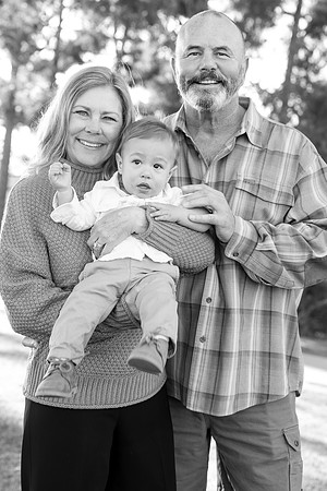 Family Photo in Dana Point by Wedding Photographer in Temecula, Fallbrook, Parris & Derek-34
