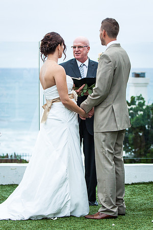 Carlsbad Beach Wedding by Temecula Wedding Photogarpher of Photoquest Studio, Photography