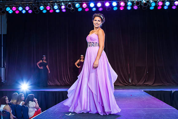 Touch of Elegance, Bridal Show by Kiss the Brides