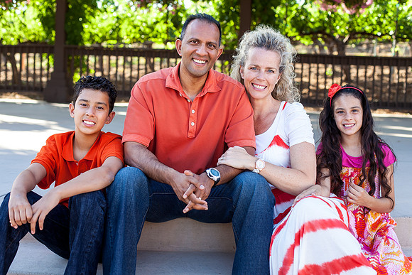 Family photo at Wilson Creek Winery, Paul David, Elevate Fitness Studio by Menifee Family Photogarpher of Photoquest Studio, Photography