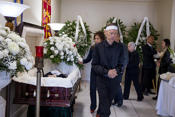 A Mike's Dad Funeral 10.11.26-154