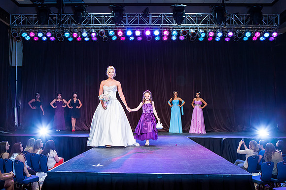 Touch of Elegance, Bridal Show by Kiss the Brides