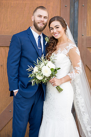 Photographer in Temecula, Longshadow Ranch Wedding, Parris and Derek (400)