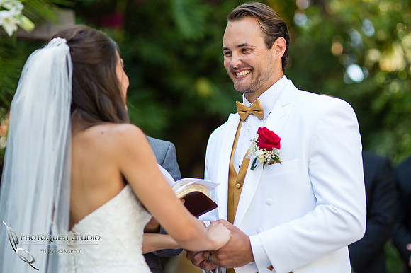 handsome groom at grand tradition fallbrook wedding