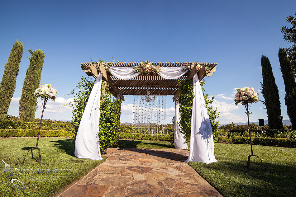 Flowers at Ponte Winery wedding