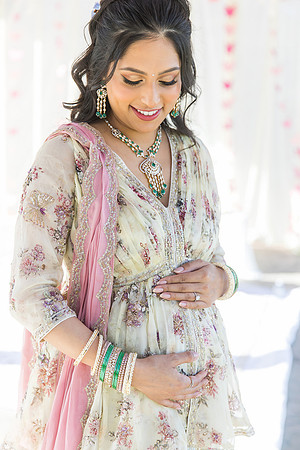 beautiful indian family little butterfly babyshower pooja parth-55