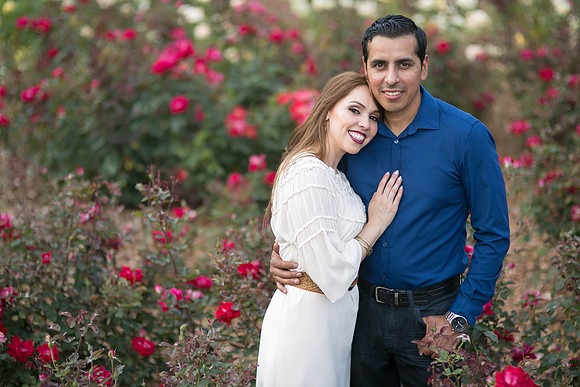 Fairmount-Park-Mission-Inn-Riverside-Downtown-California-Engagement-Photo-with-Horses-by-Temecula-Wedding-Photographer-(11)