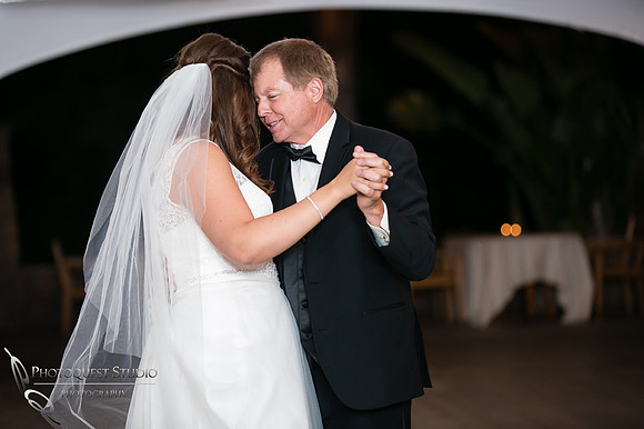 Wedding-photo-at-Pala-Mesa-Resort-by-Temecula-Wedding-Photographer,-Carly-&-Brian